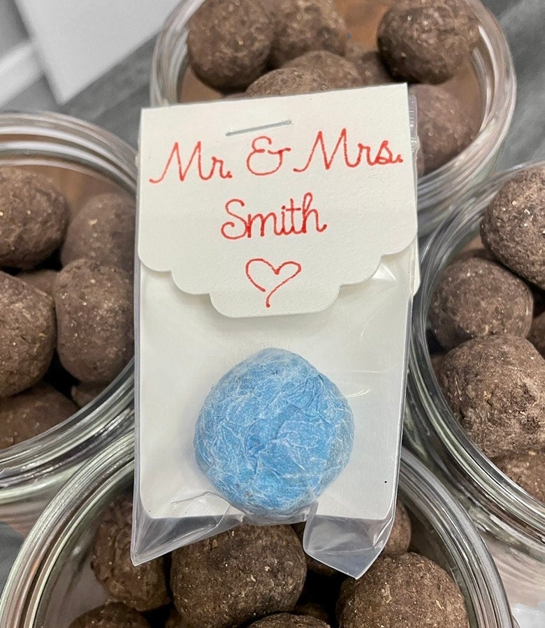 Seed Bombs - Blooming Love: Wedding Favor with pen written Tags - Nature Inspired Gifts - Canadian Wildflower