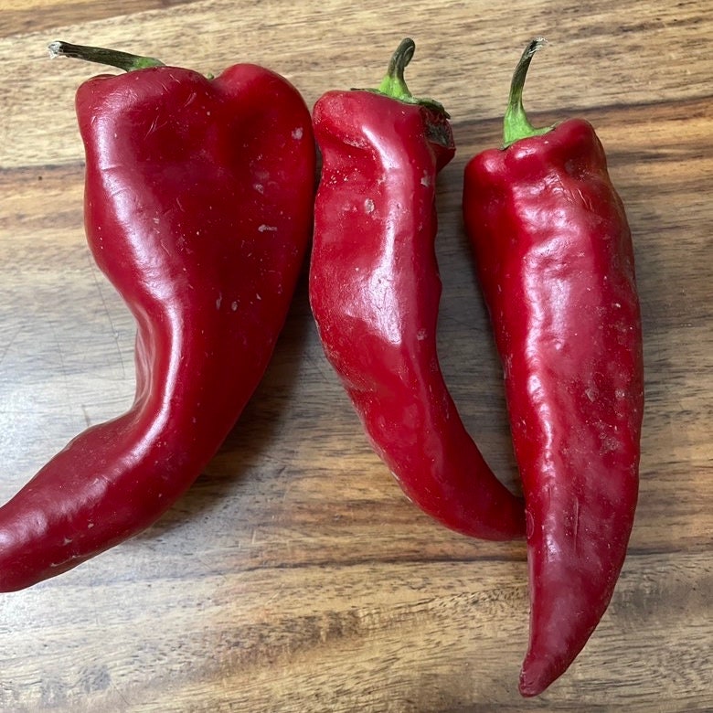 Pepper Seeds - Crimson Red Hot Pepper