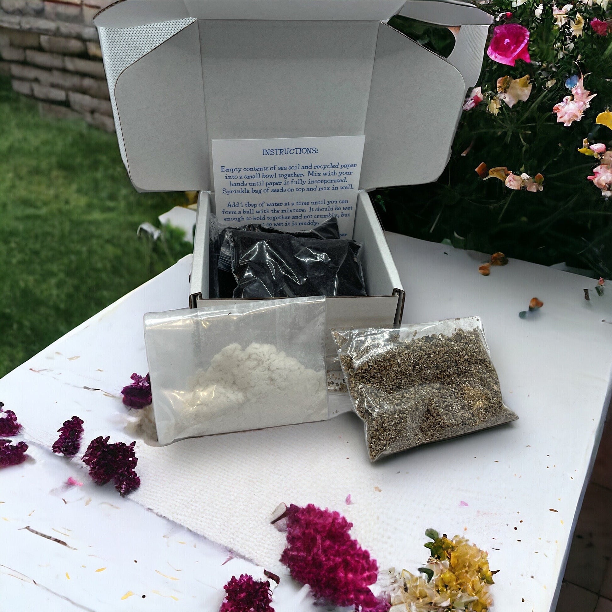 Seed Bomb - DIY Kits - Create your own Green Oasis - Canadian Wildflower